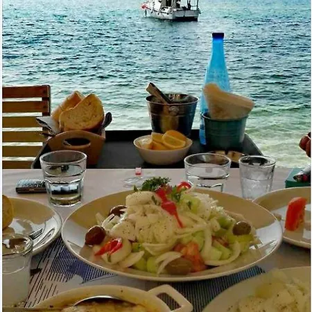 Esmeralda Nea Kallikrateia